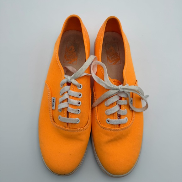 Vans off the Wall Bright Orange Sneakers Lo Pro TB4R Mens 8 Womens 9.5 - Picture 2 of 11